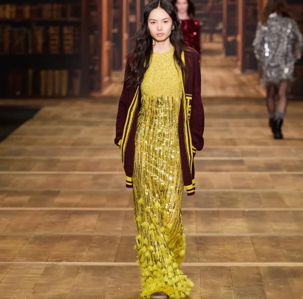 Elisabetta Franchi Red Carpet | Abiti Red Carpet^Abito red carpet ricamato con frange d'organza Mimosa