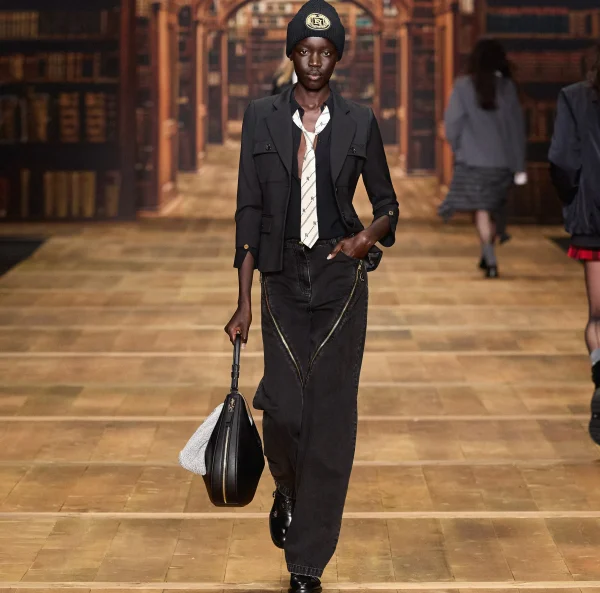 Elisabetta Franchi Giacche & Trench^Giacca monopetto in fresco di lana con tasche Nero