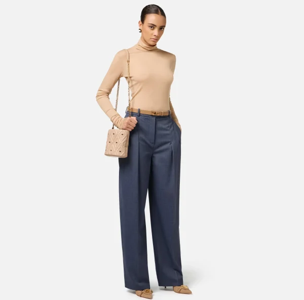Elisabetta Franchi Top, T-Shirt & Body^Maglia dolcevita in jersey e lana con logo Avorio