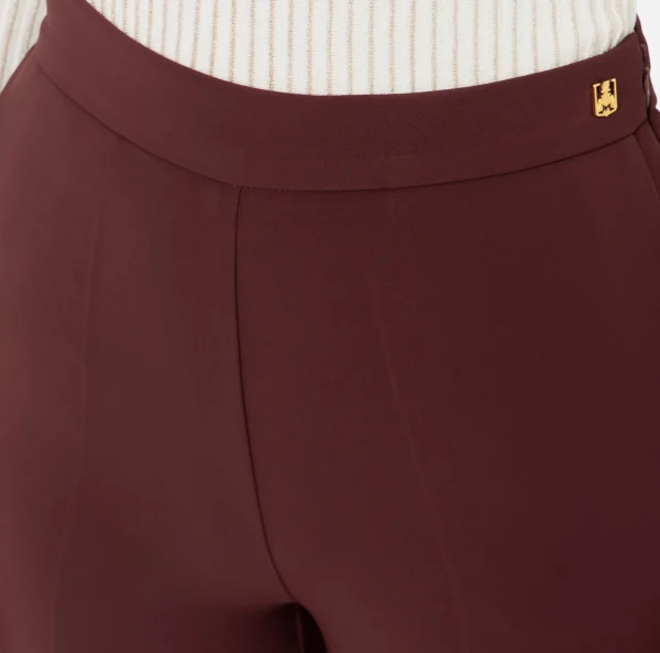 Elisabetta Franchi Tailleur | Pantaloni E Shorts^Pantalone dritto in crêpe stretch con rivetto logo RougeNoir