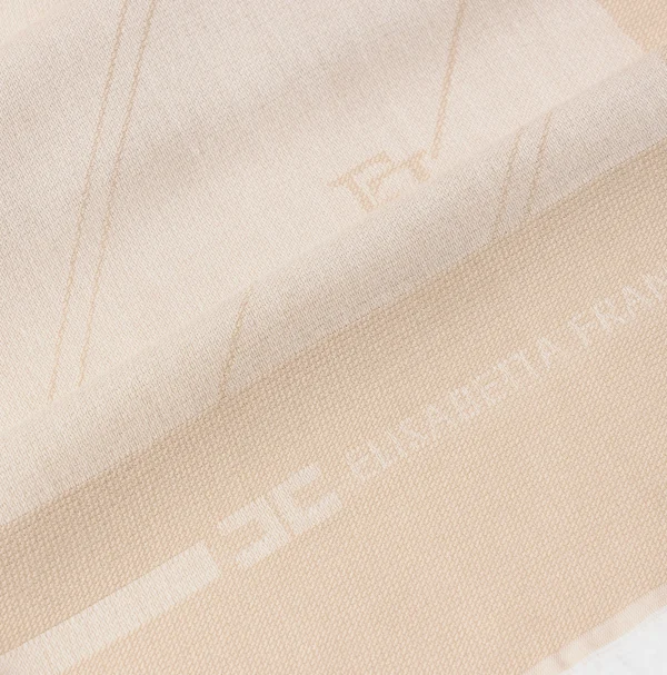 Elisabetta Franchi Sciarpe^Pashmina in jacquard lurex con pattern righe diagonali e logo Crema