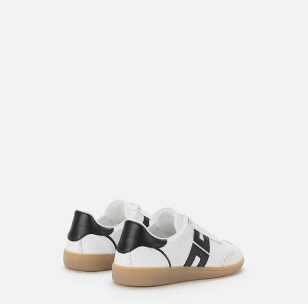 Elisabetta Franchi Sneakers E Scarpe Basse^Sneakers in pelle scudetto Avorio/Nero