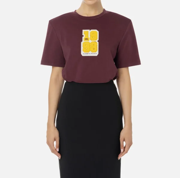 Elisabetta Franchi Top, T-Shirt & Body^T-shirt in cotone con patch logo stile college RougeNoir